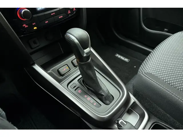 Suzuki Vitara 1.5 Hybrid Select 2023 Hybride Benzine 29