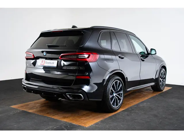 BMW X5 xDrive30d High Executive 2019 Diesel 11