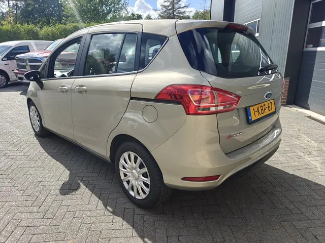 Ford B-MAX 1.0 EcoBoost Style 100 pk 2013 Benzine 6