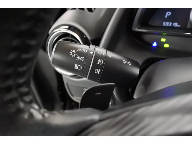 Mazda 2 1.5 90pk Automaat GT-M Driver 2016 Benzine 15