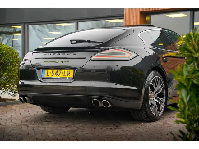 Porsche Panamera 3.0 S Hybrid 2012 Benzine 11