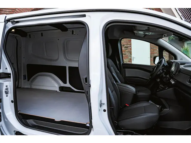Renault Kangoo 1.5 Blue dCi 95 Comfort L2 2024 Diesel 5