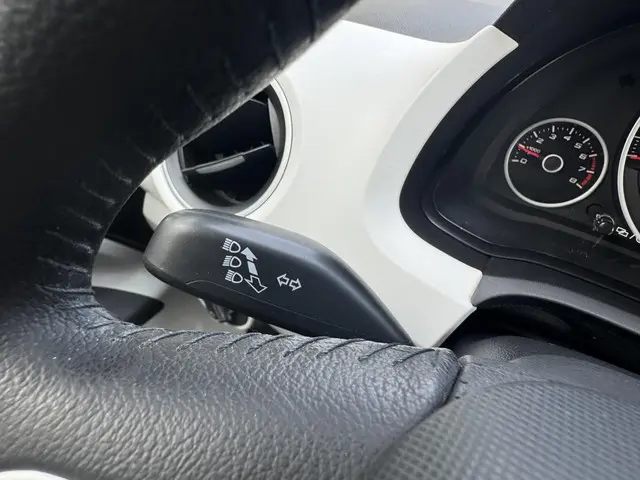SEAT Mii 1.0 Chill Out 2013 Benzine 24