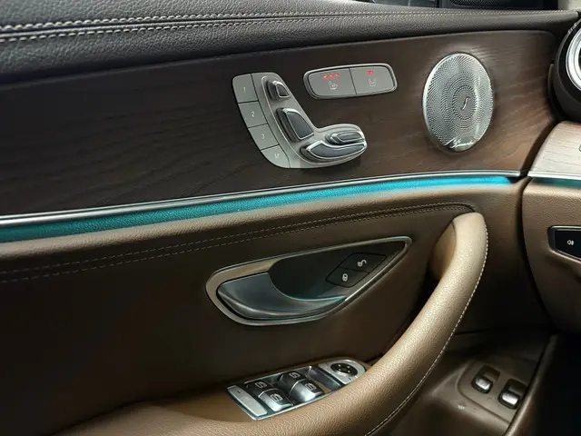 Mercedes-Benz E-Klasse 220 d Prestige Plus 2016 Diesel 9