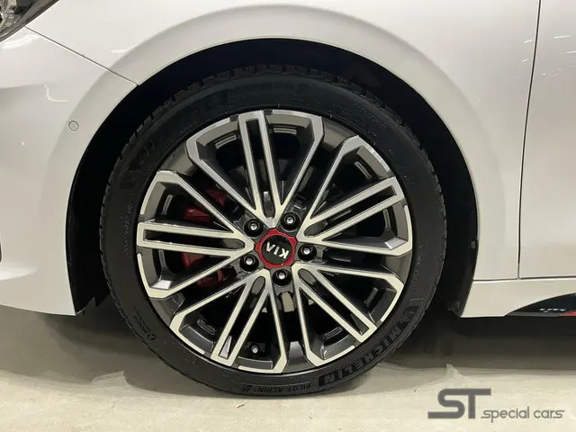 Kia ProCeed 1.6 T-GDI GT|Pano|dealer 2019 Benzine 28