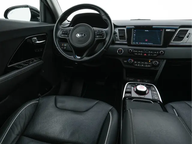 Kia e-Niro ExecutiveLine 64 kWh 2020 Elektrisch 7