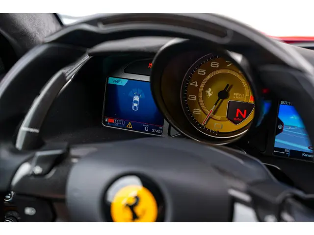 Ferrari 812 Superfast 6.5 V12 HELE 2019 Benzine 20