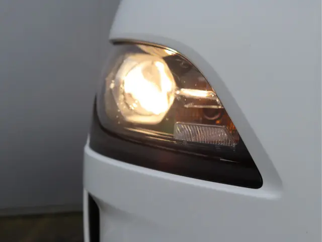 Hyundai Kona EV 39 kWh 2023 Elektrisch 10