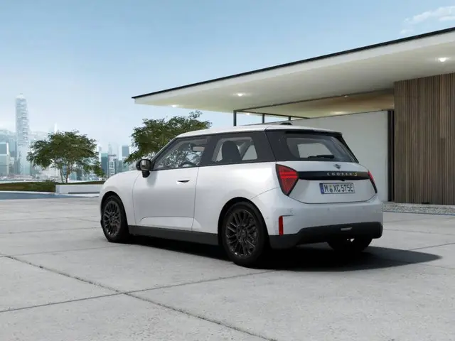MINI Electric Cooper SE 2025 Elektrisch 2