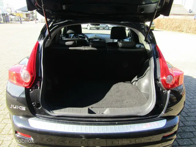 Nissan Juke 1.6 Tekna 2012 Benzine 20