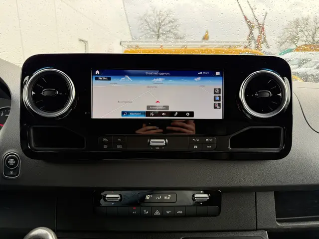 Mercedes-Benz Sprinter 317 1.9 CDI 2022 Diesel 18