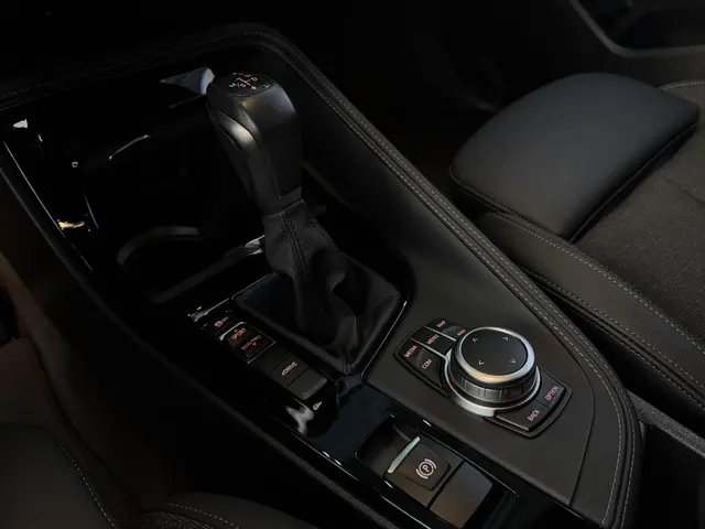 BMW X2 xDrive25e Executive 2023 Hybride Benzine 13