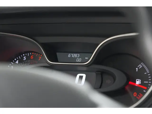 Renault Captur TCe 90 Intens 2018 Benzine 34