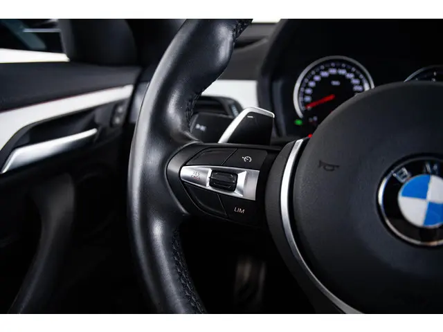 BMW X2 sDrive20i High Executive Edition 2020 Benzine 39