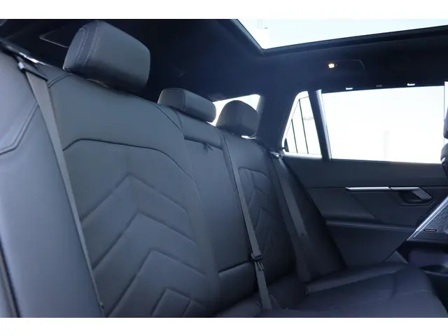 BMW i5 M60 xDrive 84 kWh 2024 Elektrisch 14