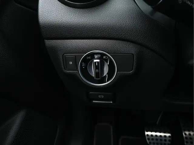 Mercedes-Benz CLA AMG 45 4MATIC Ambition 2018 Benzine 24