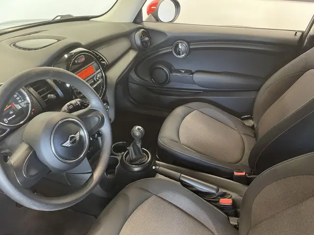 MINI One 1.2 Business 2016 Benzine 16