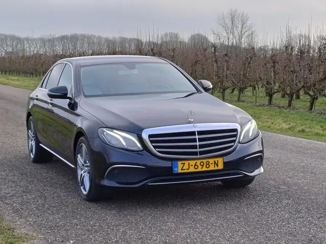Mercedes-Benz E-Klasse 200 Prestige 2016 Benzine 5