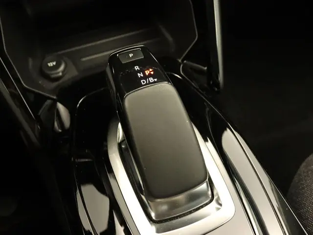 Peugeot e-208 EV Active Pack 50 kWh 2022 Elektrisch 24