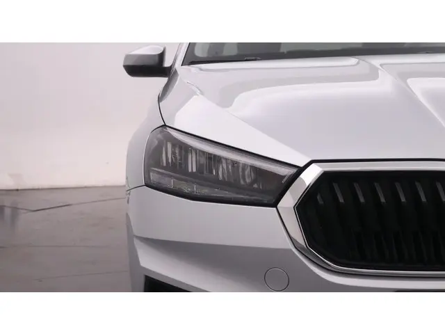 Škoda Fabia 1.0 TSI 95pk Ambition 2023 Benzine 11
