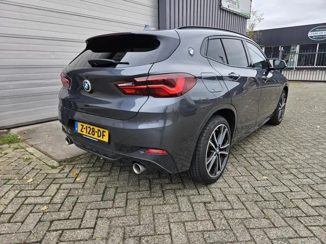 BMW X2 XDrive20i 2020 Benzine 6