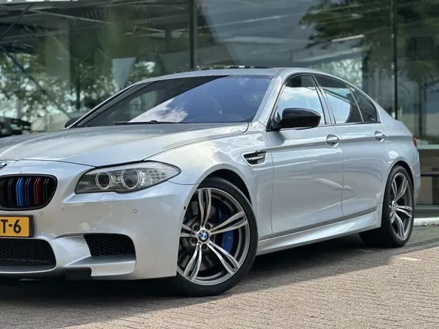 BMW M5 5-serie 2012 Benzine 3