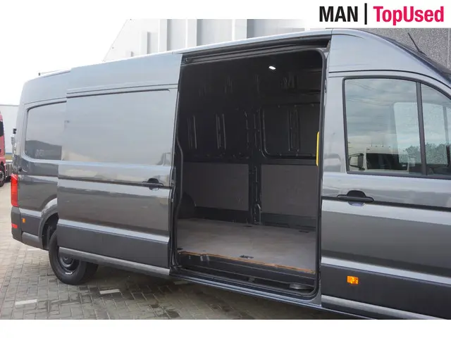 Volkswagen Crafter 35 2.0 TDI L4H3 Highline 2021 Diesel 34
