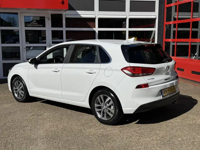 Hyundai i30 1.0 T-GDI First Edition 2018 Benzine 6