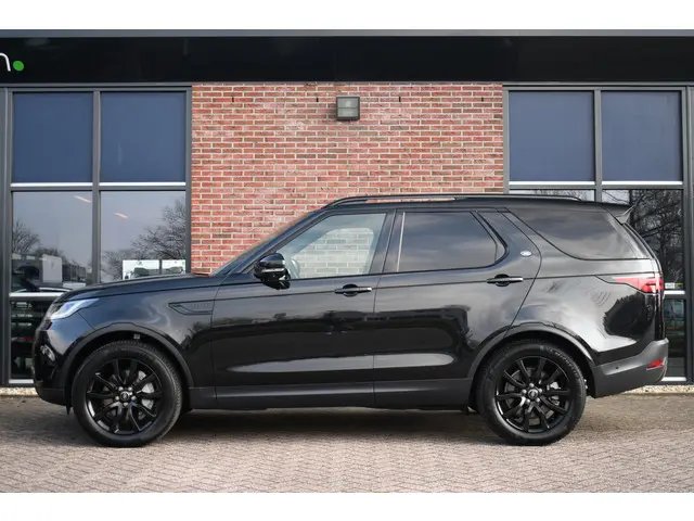 Land Rover Discovery 3.0 D300 HSE 2021 Diesel 50
