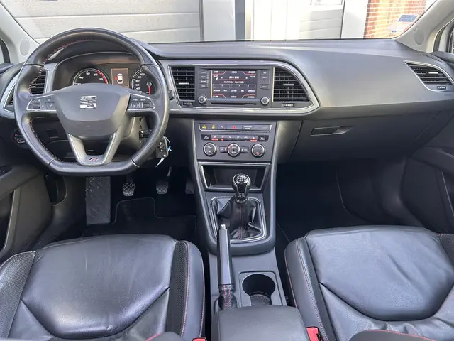 SEAT Leon 1.4 EcoTSI FR 2015 Benzine 11