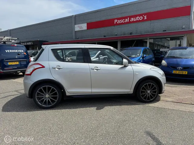 Suzuki Swift 1.2 Bandit EASSS 2012 Benzine 5