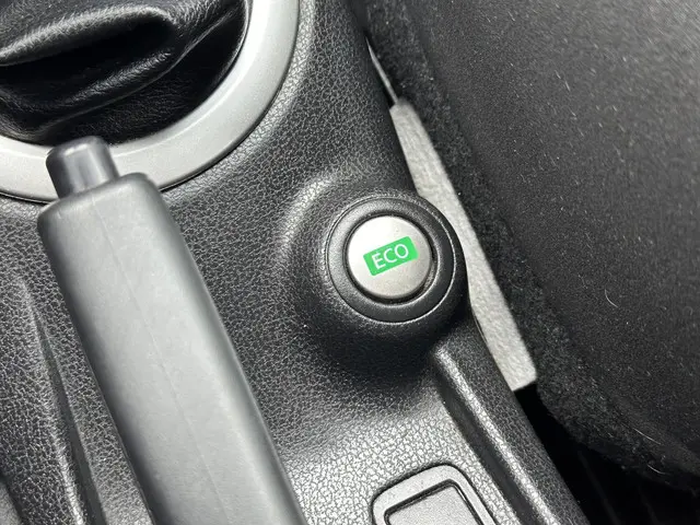 Nissan Note 1.2 Visia 2014 Benzine 14