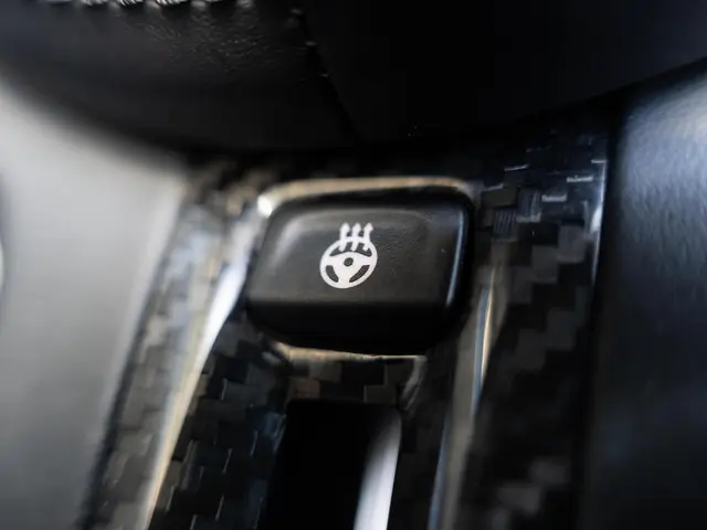 BMW M4 Cabrio Competition xDrive 2022 Benzine 27