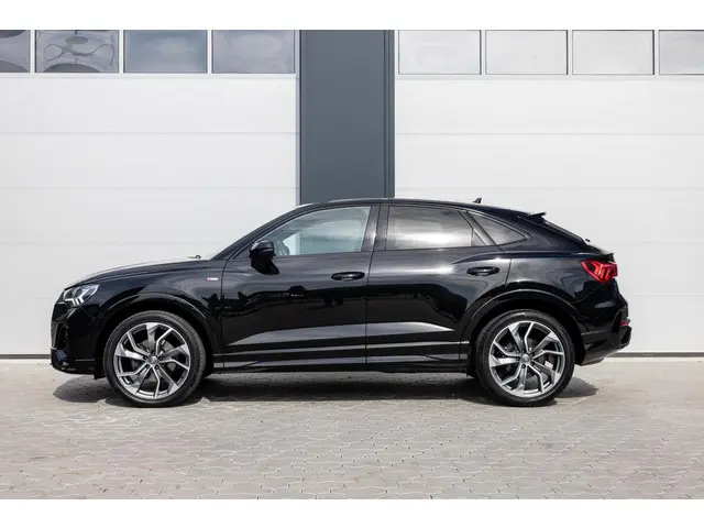Audi Q3 Sportback 35 TFSI S Edition 2021 Benzine 8