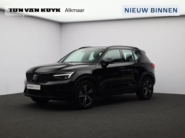 Volvo XC40 2.0 B4 Plus Dark 2025 Benzine