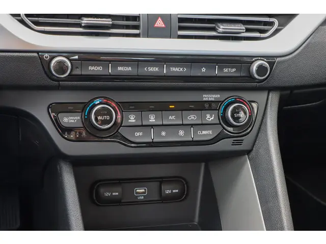 Kia Niro 1.6 GDi PHEV Edition 2021 Hybride Benzine 29
