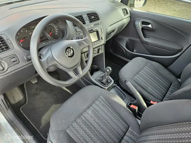 Volkswagen Polo 1.0 2015 Benzine 9