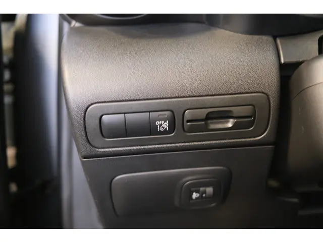 Citroën C3 Aircross PT 110 Shine 2019 Benzine 25