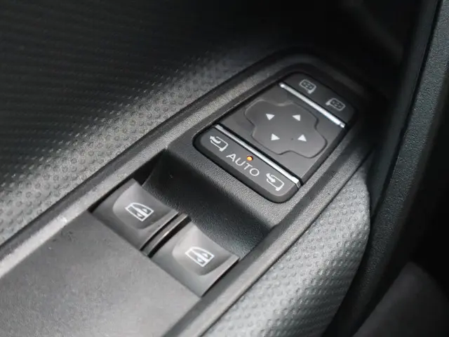 Mercedes-Benz eCitan 112 Pro L1 51 kWh 2025 Elektrisch 13