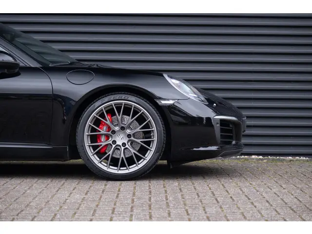 Porsche 911 3.0 Carrera 2016 Benzine 13