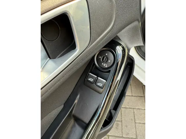Ford Fiesta 1.0 EcoBoost Titanium 2016 Benzine 27