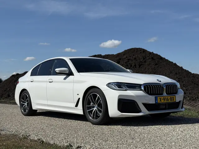 BMW 5 Serie 530d M-Sport 2023 Diesel 11