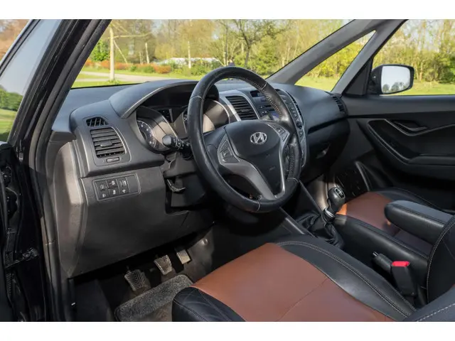 Hyundai ix20 1.4i Pro 77.100 km + NAP NL-auto 2013 Benzine 14
