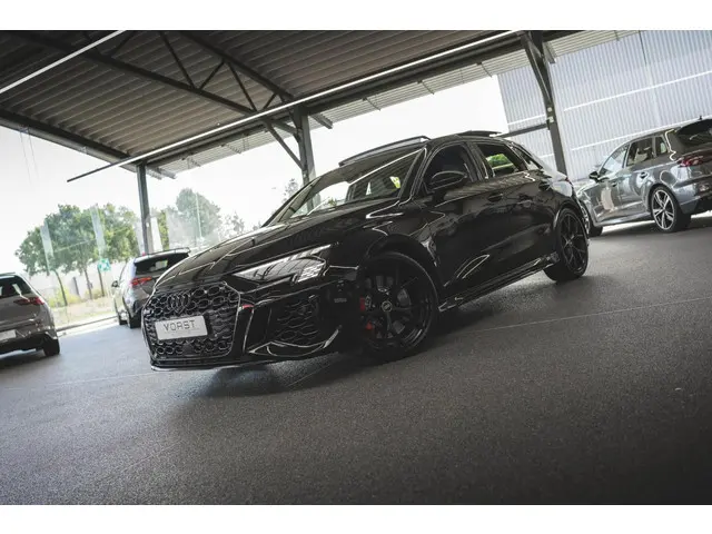 Audi RS3 2.5 TFSI quattro HUD Pano B&O PPF 2022 Benzine 53