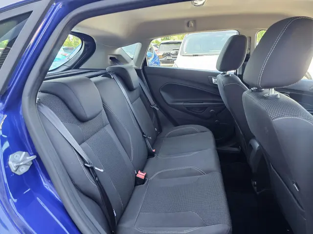 Ford Fiesta 1.0 EcoBoost Titanium 2016 Benzine 10