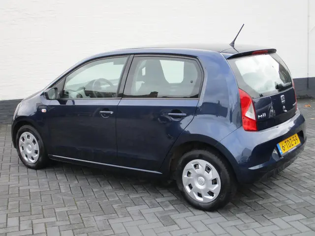 SEAT Mii 1.0 Style Airco EL Pakket 5 Deurs !! 2014 Benzine 3