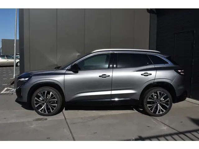 Renault Austral Techno 2025 Hybride Benzine 11