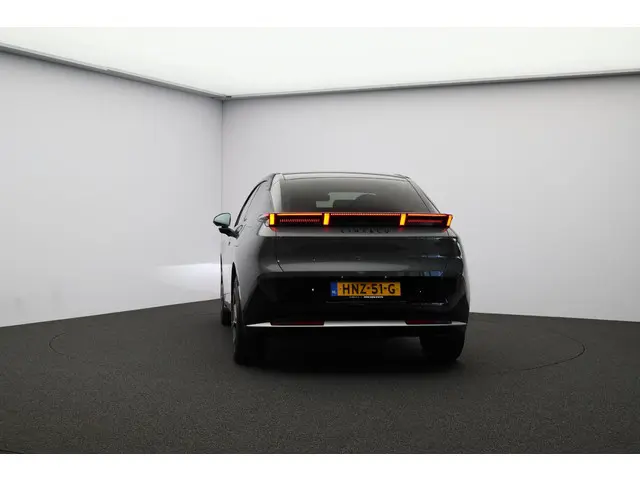 Lynk & Co 02 More 66 kWh 2025 Elektrisch 27