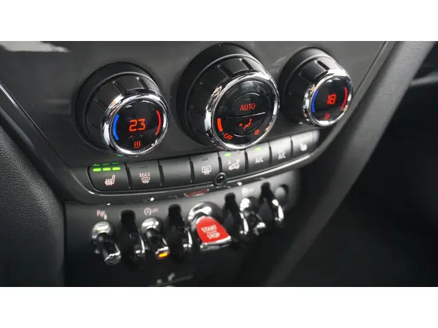 MINI Countryman 1.5 136pk Automaat Cooper 2021 Benzine 25