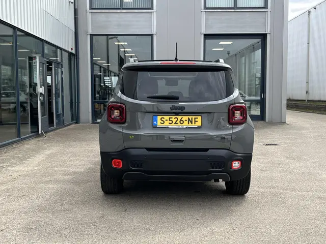 Jeep Renegade 1.5T e-Hybrid S 2023 Hybride Benzine 27